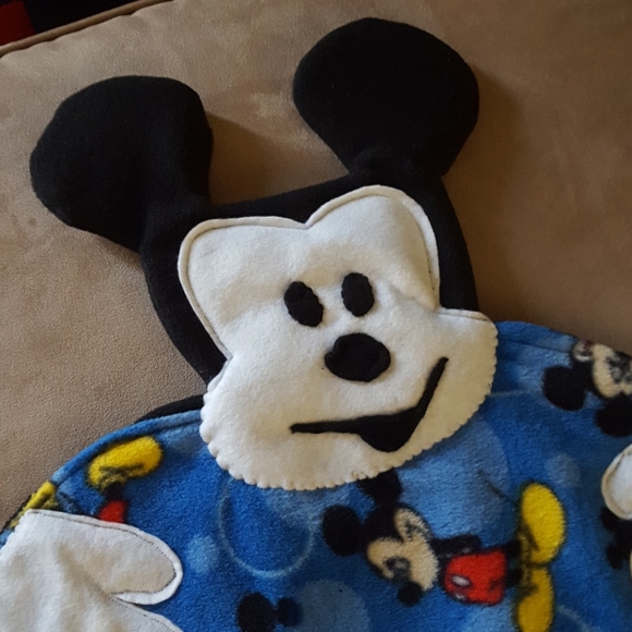 Mickey Mouse Play/Nap Mat. - Picture 5 of 7